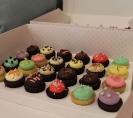 cupcake Beymen anneler gunu ikramlari