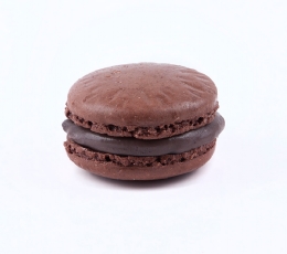 cupcake chocolate macaron