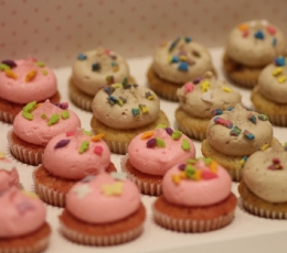 cupcake minilere dogumgunu...
